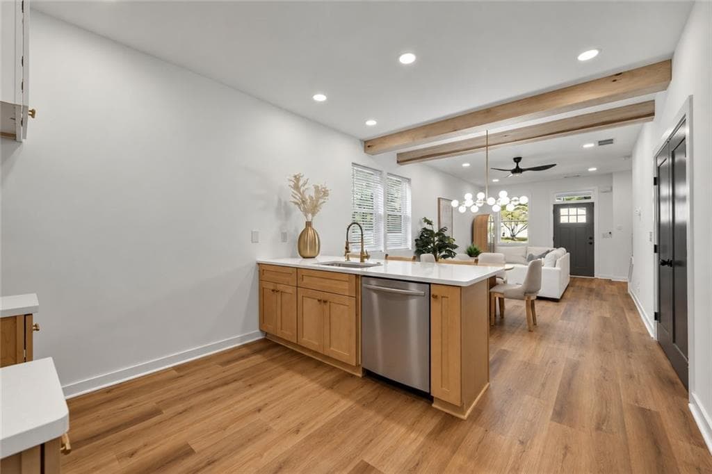 2 bedroom, 2 bathroom, 1,092 sq ft townhouse for sale at 2010 Ruth Street B, Atlanta, GA 30318 — photo 4