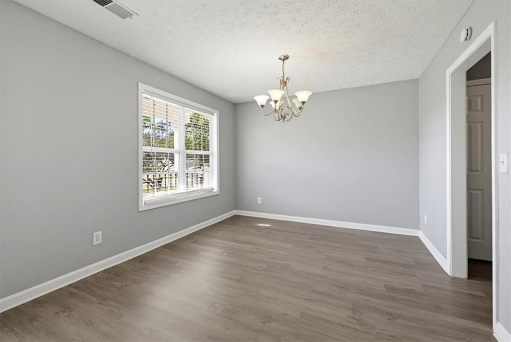 3 bedroom, 2 bathroom, 1,541 sq ft single family residence for sale at 1635 Brushcreek Drive, Monroe, GA 30655 — photo 9