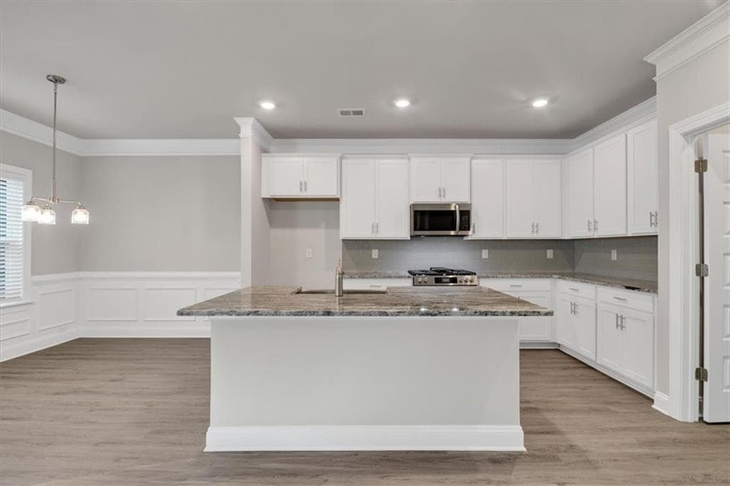5 bedroom, 4 bathroom, 3,900 sq ft single family residence for sale at 5391 Tuscany Drive, Douglasville, GA 30135 — photo 9