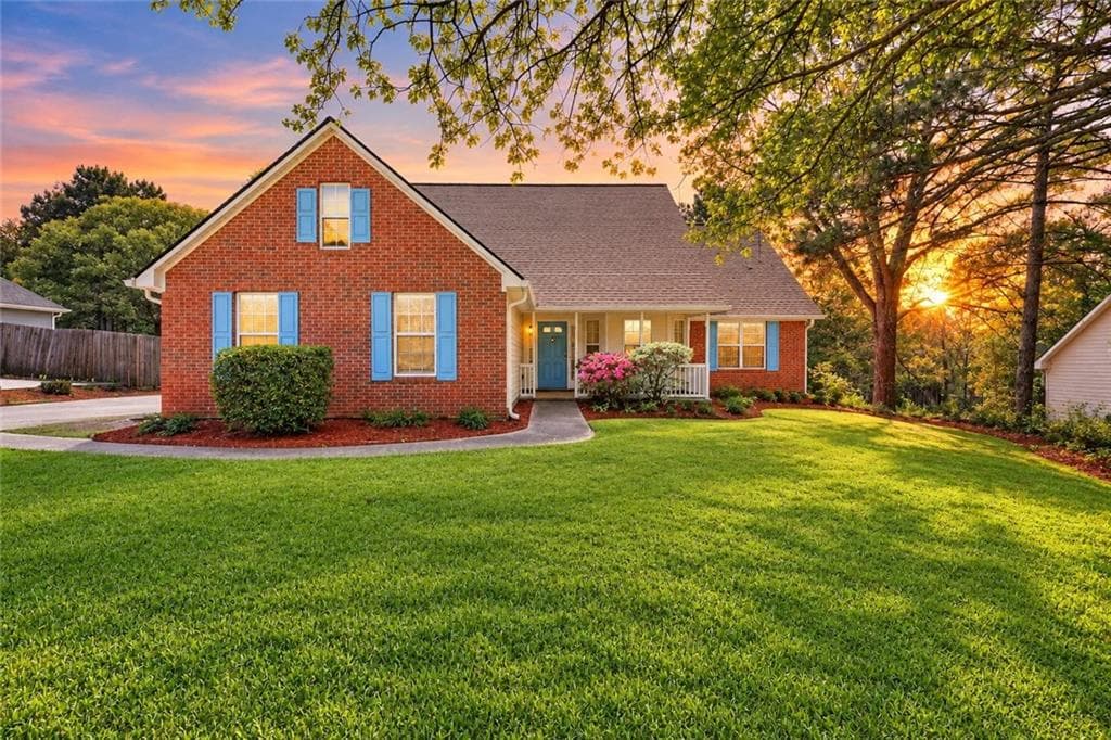 3 bedroom, 2 bathroom, 1,633 sq ft single family residence for sale at 2875 New Hope Road, Dacula, GA 30019 — photo 1 of 26