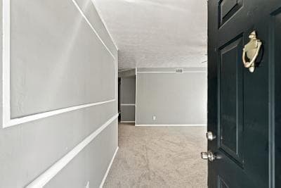 2 bedroom, 1 bathroom, 1,118 sq ft condominium for sale at 1320 Brockett Place, Clarkston, GA 30021 — photo 2