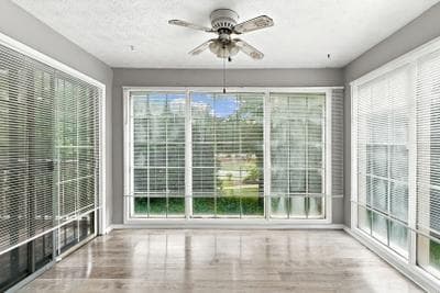 2 bedroom, 1 bathroom, 1,118 sq ft condominium for sale at 1320 Brockett Place, Clarkston, GA 30021 — photo 5