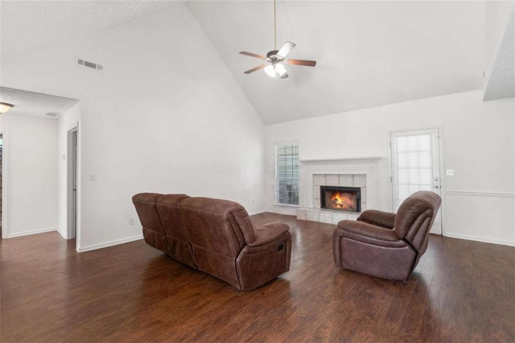 4 bedroom, 2 bathroom, 1,956 sq ft single family residence for sale at 420 Ray Way, Jenkinsburg, GA 30234 — photo 8