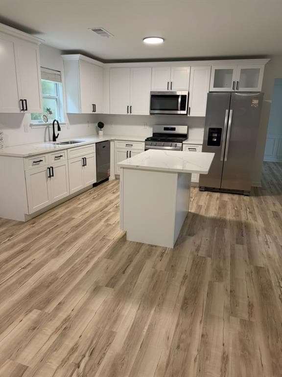 6 bedroom, 3 bathroom, 3,486 sq ft single family residence for rent at 320 Oxnard Circle, Atlanta, GA 30331 for $3,500 a month — photo 5