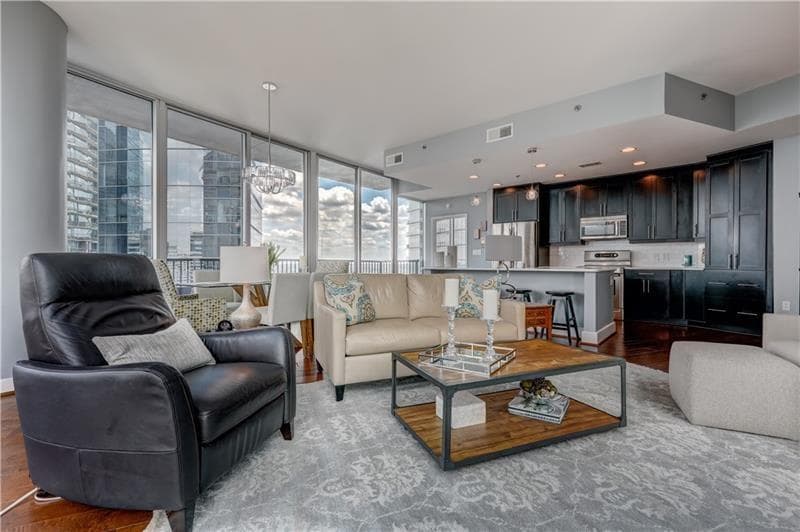 2 bedroom, 3 bathroom, 1,505 sq ft condominium for rent at 1080 Peachtree Street 2303, Atlanta, GA 30309 for $3,800 a month — photo 3