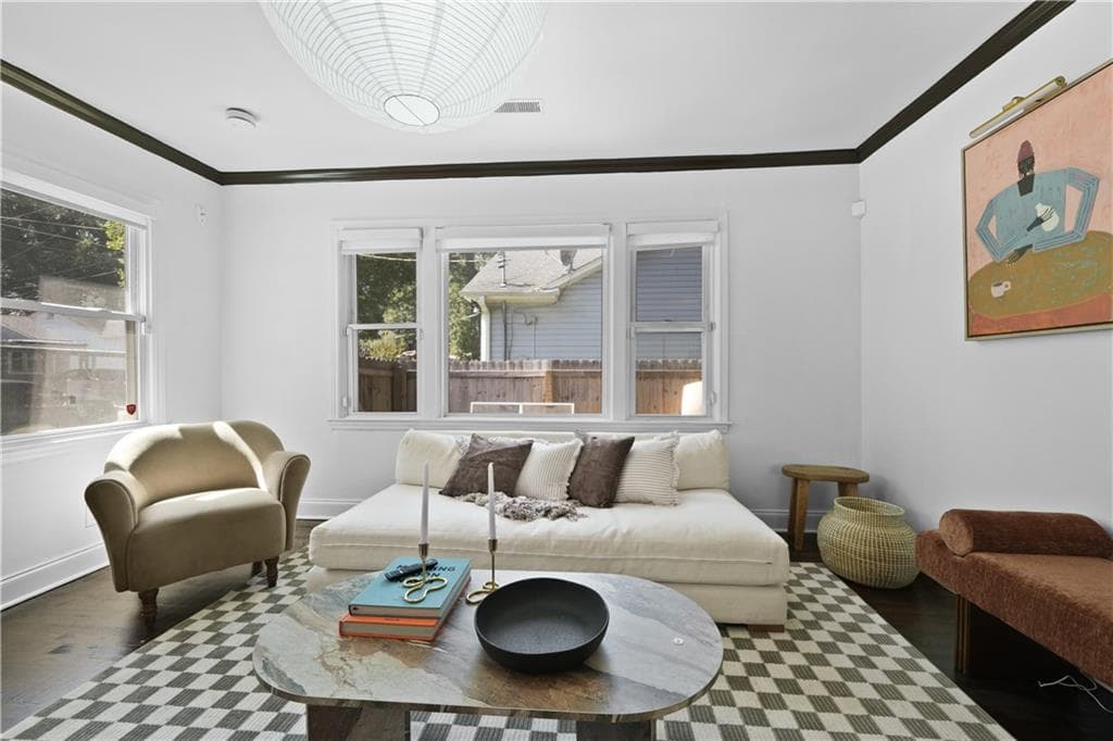 3 bedroom, 2 bathroom, 1,050 sq ft single family residence for sale at 1099 Harwell Street, Atlanta, GA 30314 — photo 10