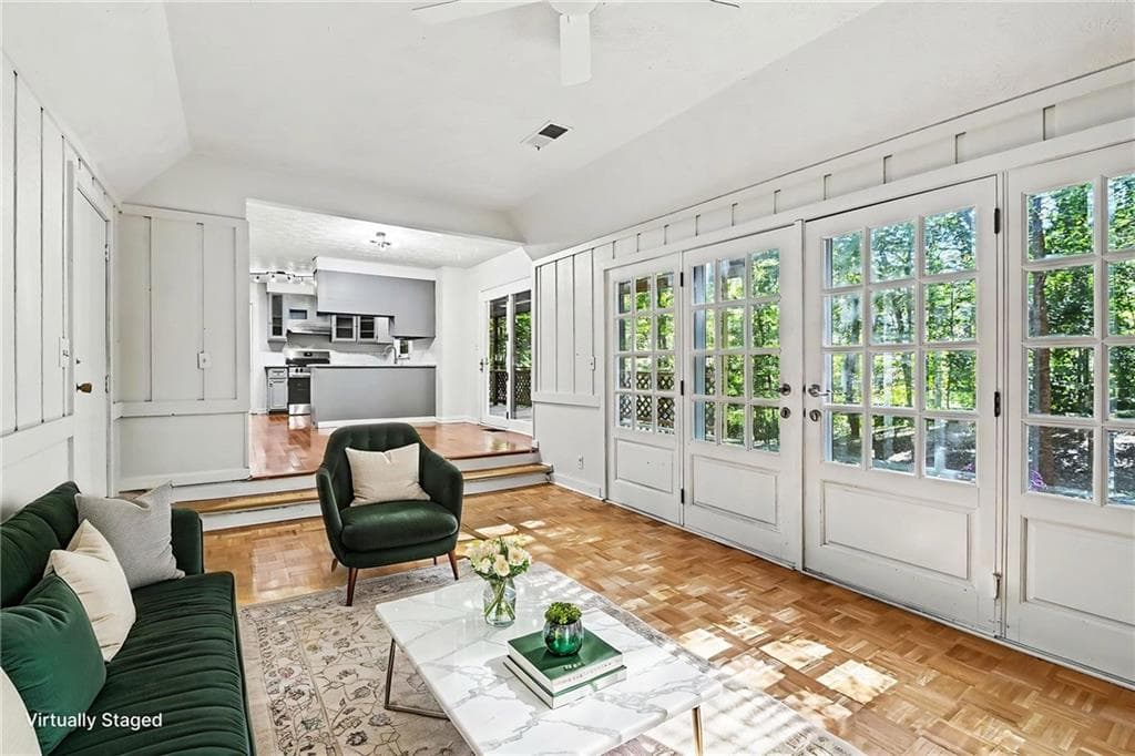 4 bedroom, 3 bathroom, 1,892 sq ft single family residence for sale at 201 Hunting Creek Drive, Marietta, GA 30068 — photo 3