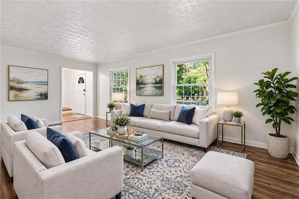 4 bedroom, 3 bathroom, 1,892 sq ft single family residence for sale at 201 Hunting Creek Drive, Marietta, GA 30068 — photo 4