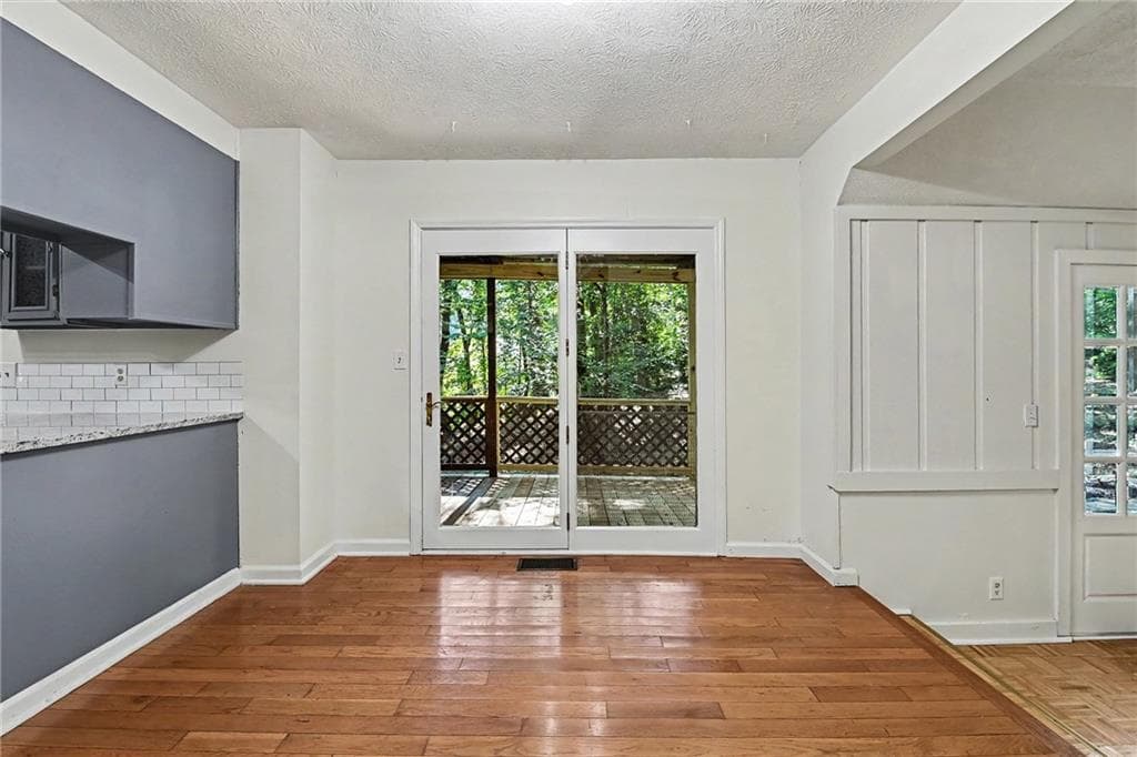 4 bedroom, 3 bathroom, 1,892 sq ft single family residence for sale at 201 Hunting Creek Drive, Marietta, GA 30068 — photo 10