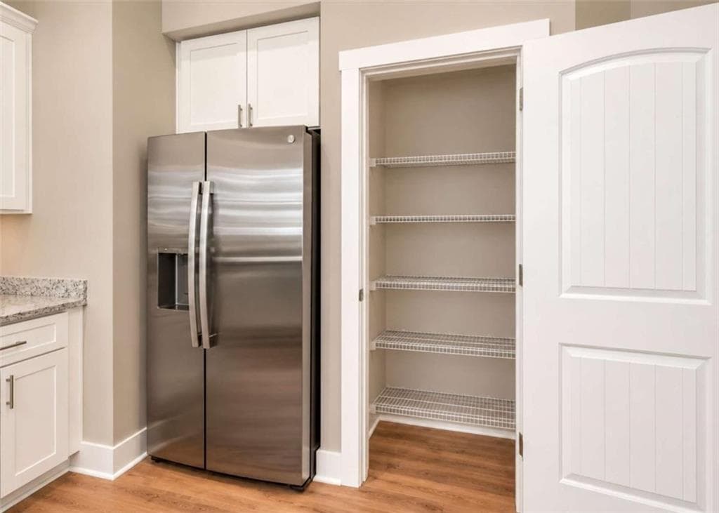 3 bedroom, 3 bathroom, 2,074 sq ft single family residence for sale at 284 Stonington Drive, Mount Airy, GA 30563 — photo 7