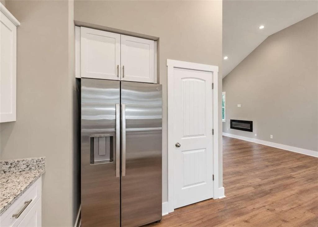 3 bedroom, 3 bathroom, 2,074 sq ft single family residence for sale at 284 Stonington Drive, Mount Airy, GA 30563 — photo 8