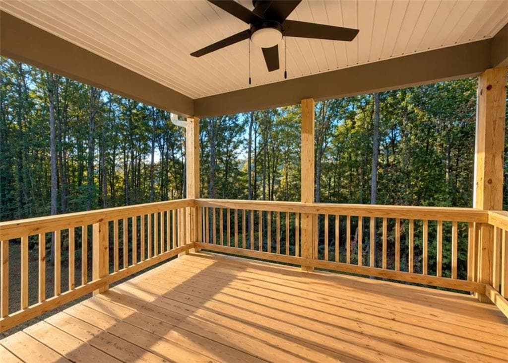 3 bedroom, 3 bathroom, 2,074 sq ft single family residence for sale at 284 Stonington Drive, Mount Airy, GA 30563 — photo 10