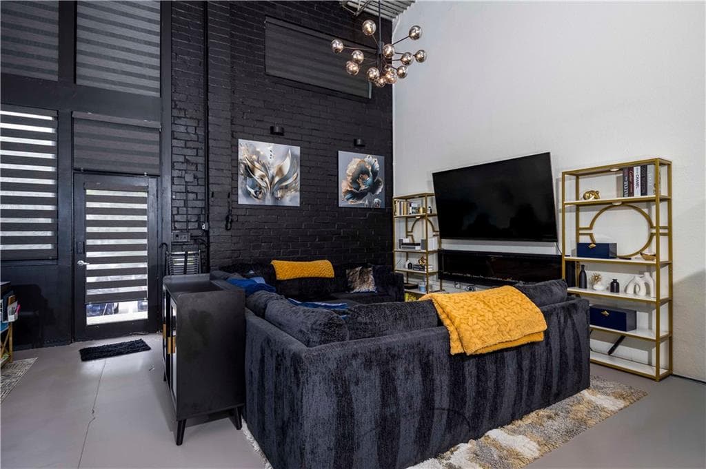 2 bedroom, 2 bathroom, 1,354 sq ft condominium for sale at 195 Arizona Avenue 107, Atlanta, GA 30307 — photo 8