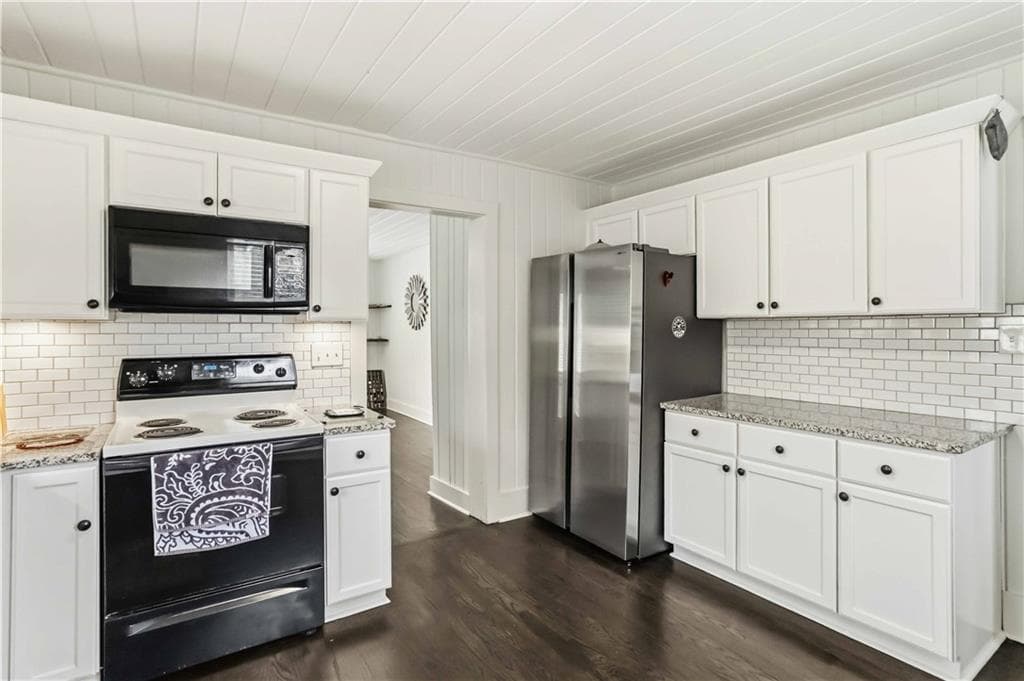 3 bedroom, 2 bathroom, 1,296 sq ft single family residence for sale at 47 SE Hillcrest Drive, Austell, GA 30168 — photo 9