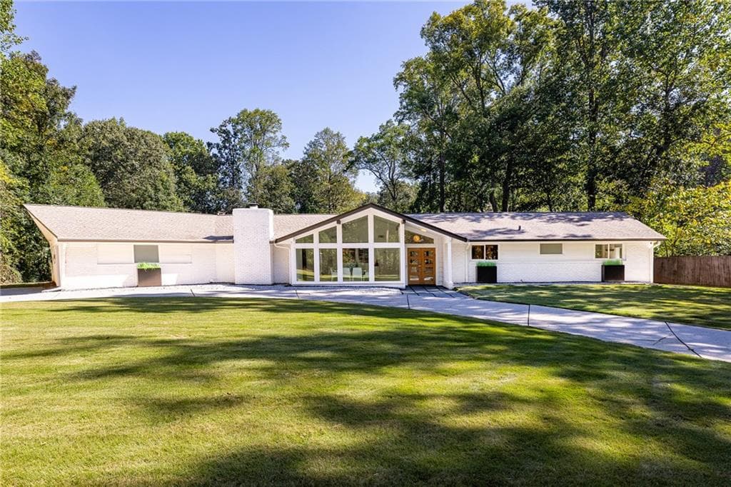 4 bedroom, 3 bathroom, 3,312 sq ft single family residence under contract at 5865 Long Island Drive, Sandy Springs, GA 30328