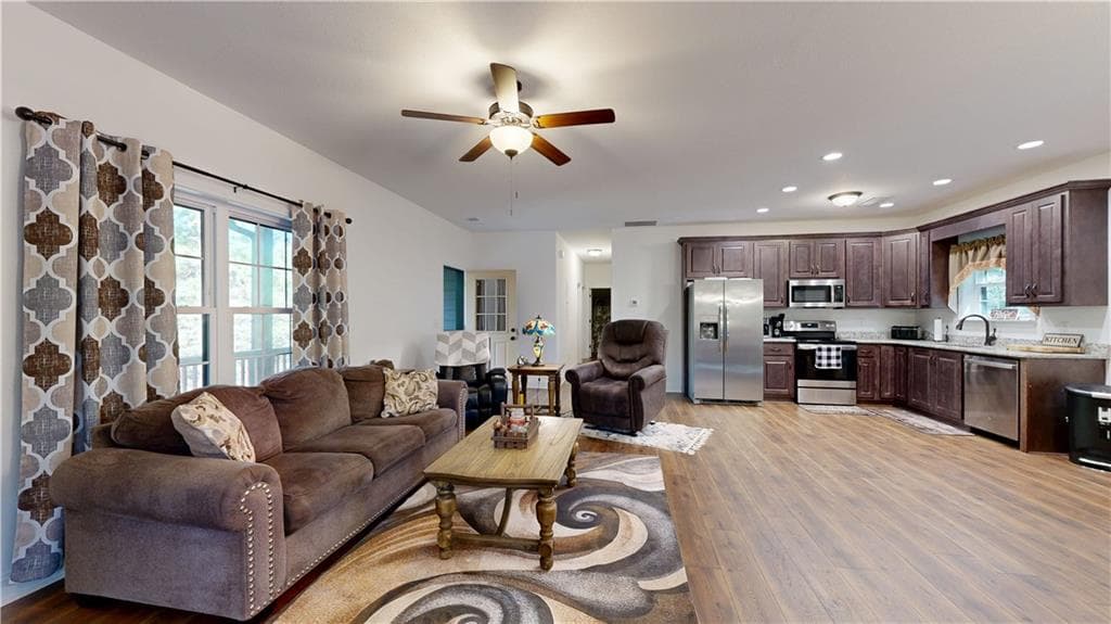 3 bedroom, 2 bathroom, 1,344 sq ft single family residence for sale at 33 Fischer Lane, Ellijay, GA 30540 — photo 4
