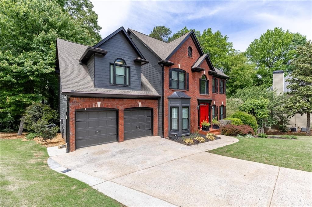 5 bedroom, 4 bathroom, 3,038 sq ft single family residence for rent at 755 Braidwood Cove, Acworth, GA 30101 for $3,100 a month — photo 2
