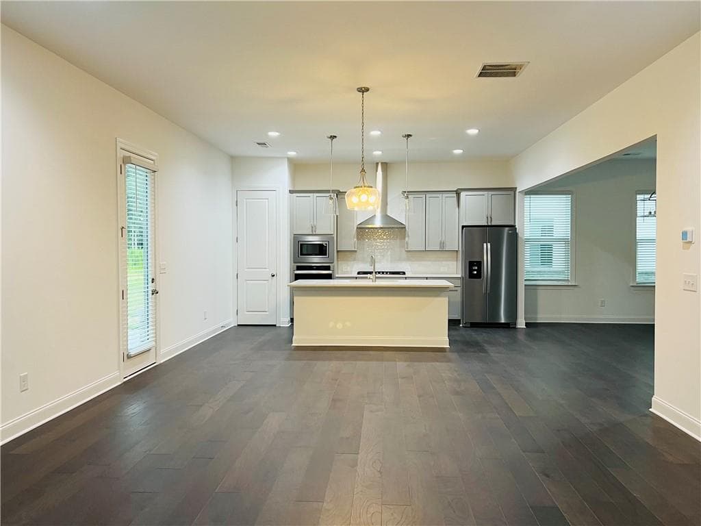 5 bedroom, 4 bathroom, 2,900 sq ft single family residence for rent at 4381 Encore Blvd, Duluth, GA 30097 for $3,650 a month — photo 6