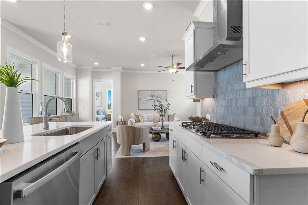 3 bedroom, 3 bathroom, 1,773 sq ft single family residence for sale at 44 Nicholas Drive, Hoschton, GA 30548 — photo 3