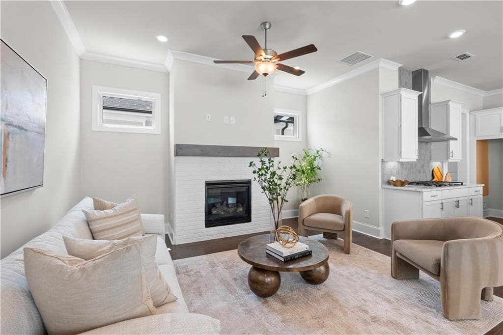 3 bedroom, 3 bathroom, 1,773 sq ft single family residence for sale at 44 Nicholas Drive, Hoschton, GA 30548 — photo 1 of 34