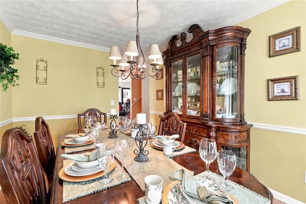 4 bedroom, 3 bathroom, 2,128 sq ft single family residence for sale at 825 Shannon Road, Loganville, GA 30052 — photo 8