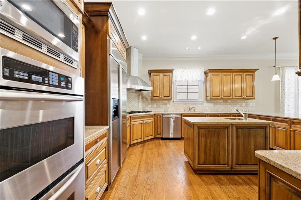 7 bedroom, 7 bathroom, 7,852 sq ft single family residence for sale at 270 Trimble Crest Drive, Sandy Springs, GA 30342 — photo 9