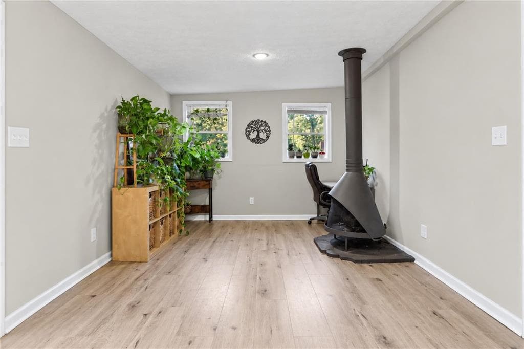 3 bedroom, 2 bathroom, 1,653 sq ft single family residence for sale at 1188 Russell Drive, Decatur, GA 30030 — photo 8