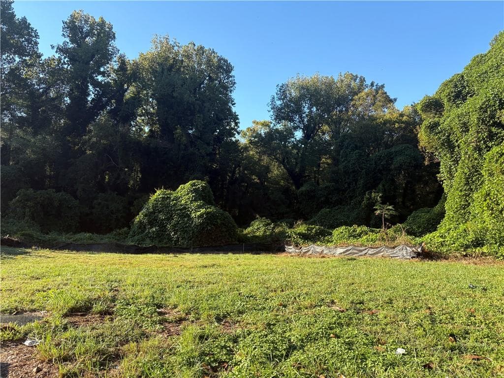 single family residence for sale at 2358 Clarissa Drive, Atlanta, GA 30318 — photo 3