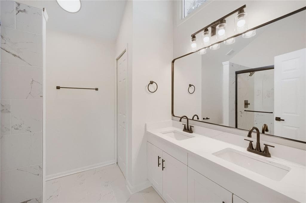 3 bedroom, 2 bathroom, 1,808 sq ft single family residence for sale at 77 Cobbler Drive, Newnan, GA 30265 — photo 10