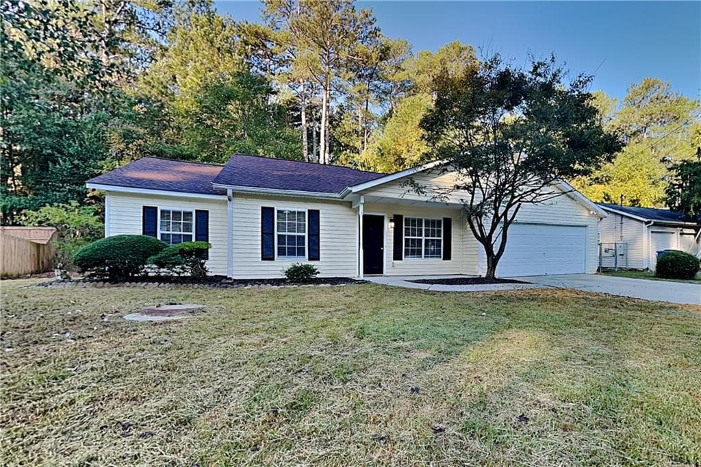 3 bedroom, 2 bathroom, 1,481 sq ft single family residence for rent at 3920 Carlton Cove Court, Loganville, GA 30052 for $1,850 a month