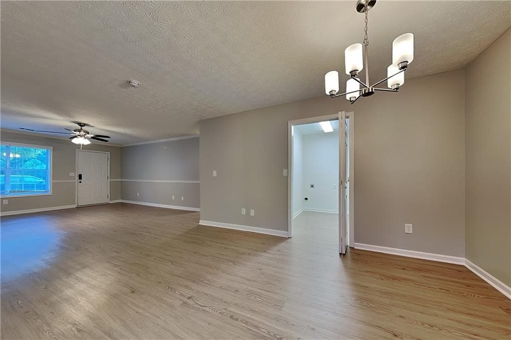 3 bedroom, 2 bathroom, 1,481 sq ft single family residence for rent at 3920 Carlton Cove Court, Loganville, GA 30052 for $1,850 a month — photo 5