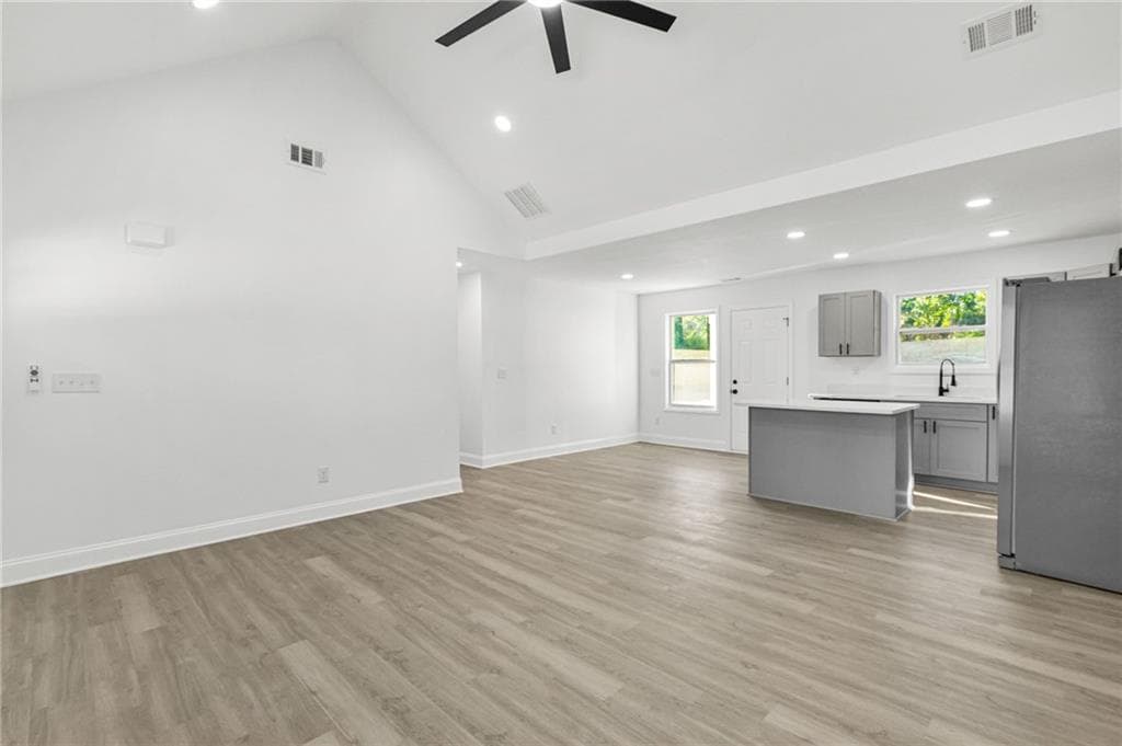 3 bedroom, 2 bathroom, 1,118 sq ft single family residence for sale at 1086 W Adrian Circle, Conyers, GA 30094 — photo 8