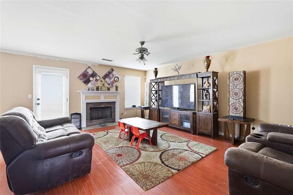5 bedroom, 3 bathroom, 3,020 sq ft single family residence for sale at 7562 Bowhead Court, Fairburn, GA 30213 — photo 6