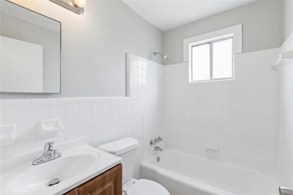 2 bedroom, 1 bathroom, 700 sq ft apartment for rent at 696 Hill Street 11, Forest Park, GA 30297 for $1,125 a month — photo 8