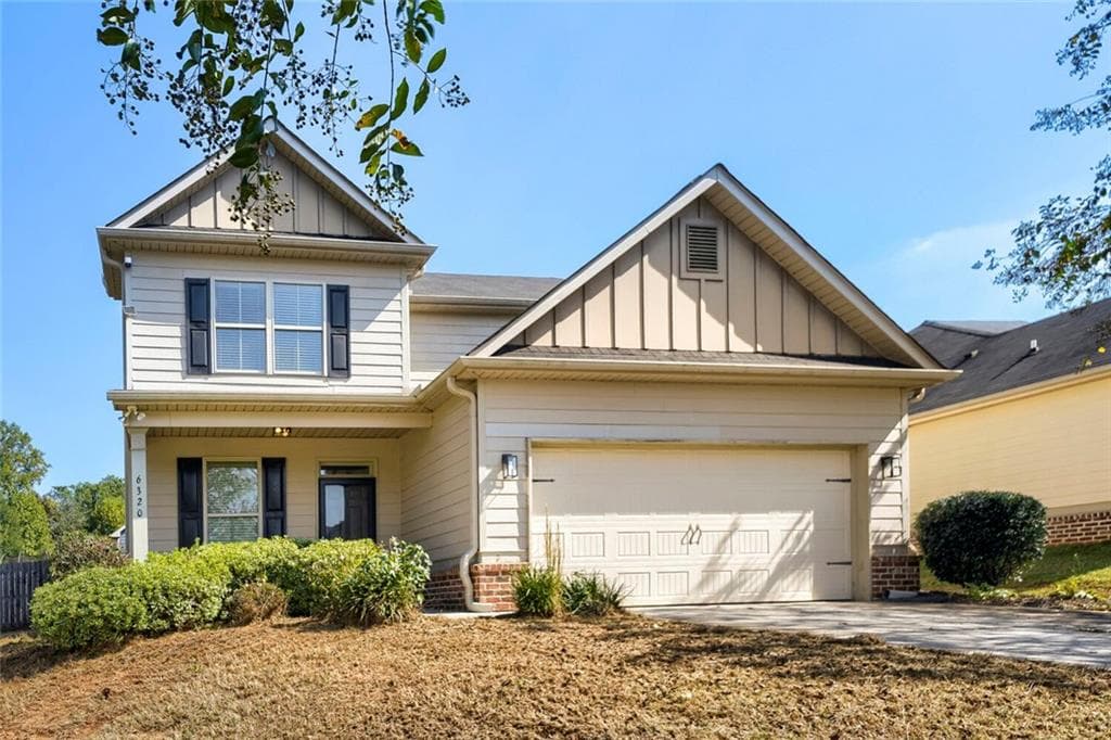3 bedroom, 3 bathroom, 2,072 sq ft single family residence for sale at 6320 Headwaters Way, Rex, GA 30273
