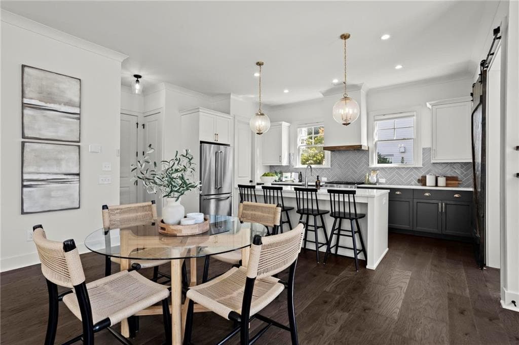 3 bedroom, 3 bathroom, 2,234 sq ft single family residence under contract at 646 Juneberry Lane, Atlanta, GA 30316 — photo 8