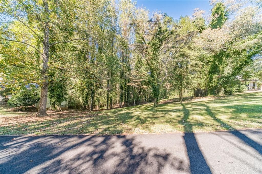 unimproved land for sale at 3319 Little Circle, Gainesville, GA 30506 — photo 1 of 8