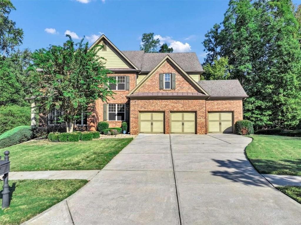 6 bedroom, 5 bathroom, 5,652 sq ft single family residence for sale at 6212 Bentgrass Place, Locust Grove, GA 30248 — photo 1 of 93