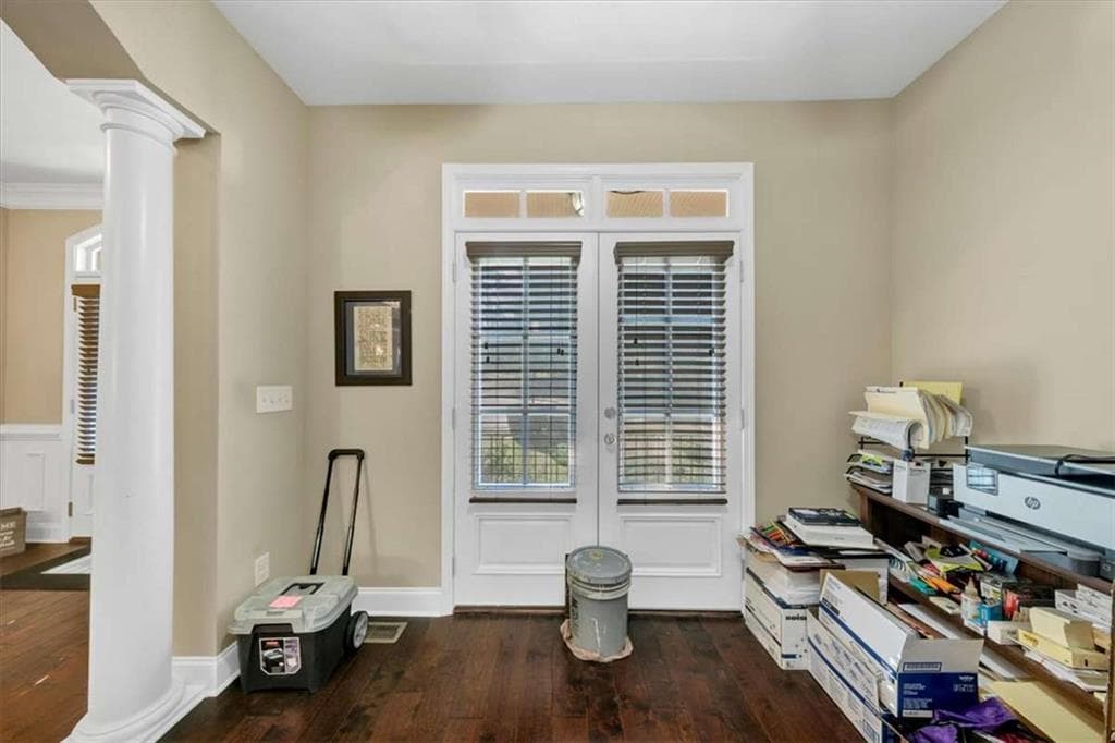 6 bedroom, 5 bathroom, 5,652 sq ft single family residence for sale at 6212 Bentgrass Place, Locust Grove, GA 30248 — photo 9