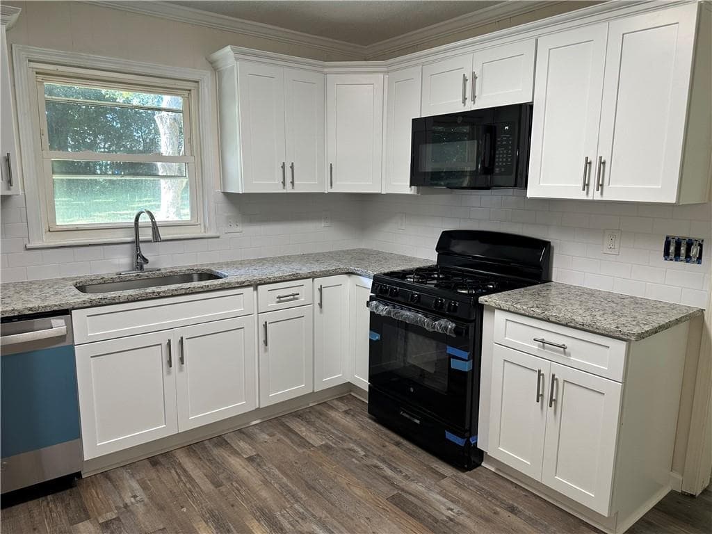 3 bedroom, 2 bathroom, 1,503 sq ft single family residence for rent at 771 Prince Terrace, Marietta, GA 30062 for $2,400 a month — photo 3