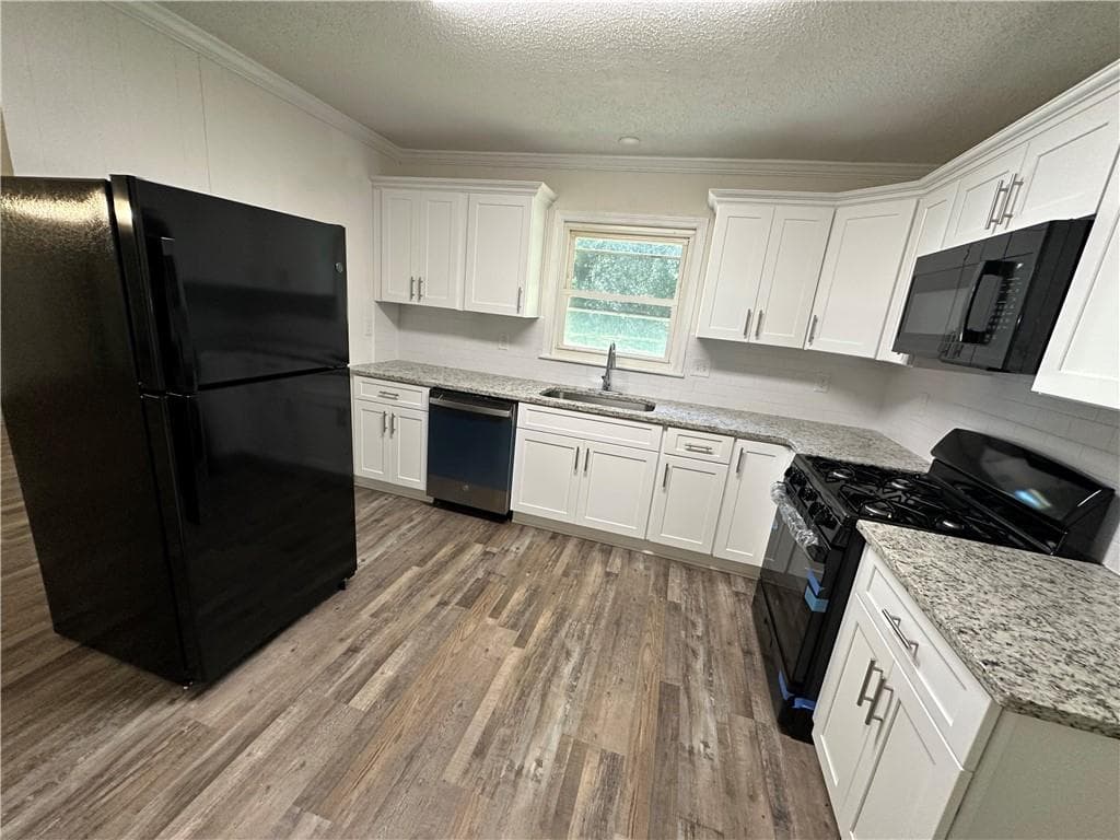 3 bedroom, 2 bathroom, 1,503 sq ft single family residence for rent at 771 Prince Terrace, Marietta, GA 30062 for $2,400 a month — photo 4