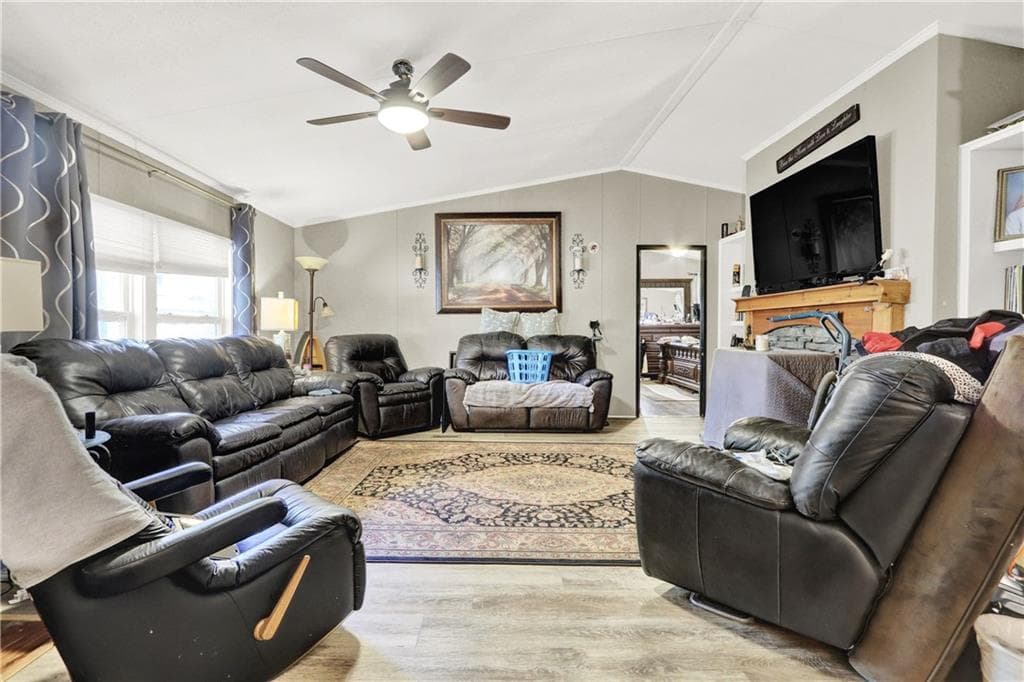 3 bedroom, 3 bathroom, 1,620 sq ft single family residence for sale at 4233 Jim Hood Road, Gainesville, GA 30506 — photo 6