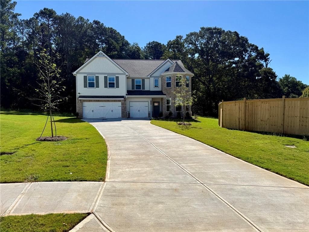 5 bedroom, 4 bathroom, 3,503 sq ft single family residence for sale at 199 Buffalo Trace, Stockbridge, GA 30281 — photo 3