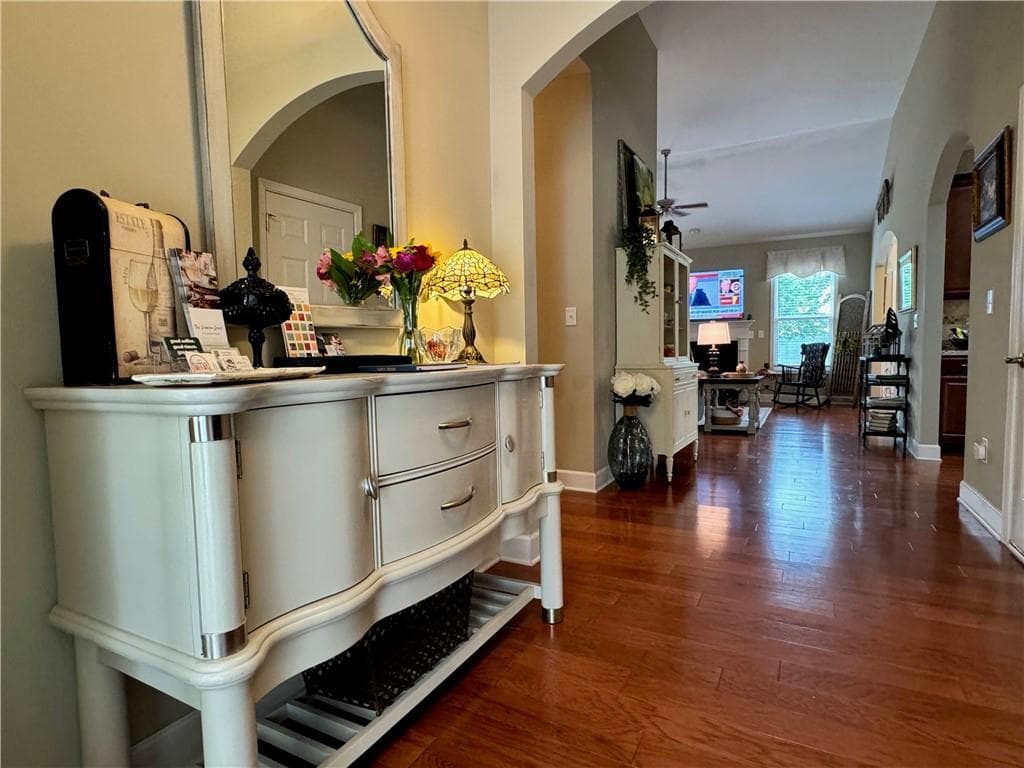 3 bedroom, 3 bathroom, 1,907 sq ft single family residence for sale at 1565 Willow Springs Road, Dallas, GA 30132 — photo 4