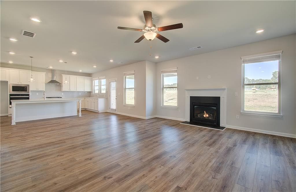 5 bedroom, 4 bathroom, 3,503 sq ft single family residence for sale at 199 Buffalo Trace, Stockbridge, GA 30281 — photo 9