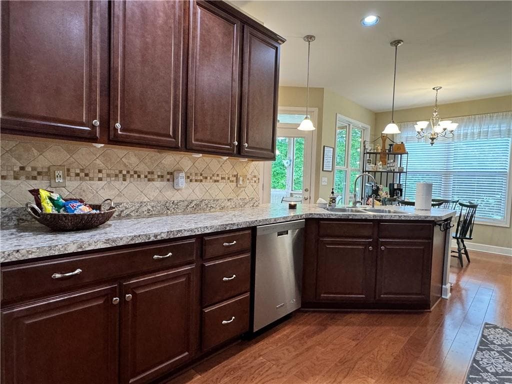 3 bedroom, 3 bathroom, 1,907 sq ft single family residence for sale at 1565 Willow Springs Road, Dallas, GA 30132 — photo 6