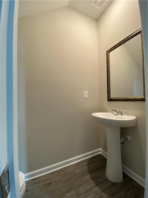 4 bedroom, 3 bathroom, 1,850 sq ft single family residence for rent at 4767 Waxwing Street, Hoschton, GA 30548 for $2,250 a month — photo 9