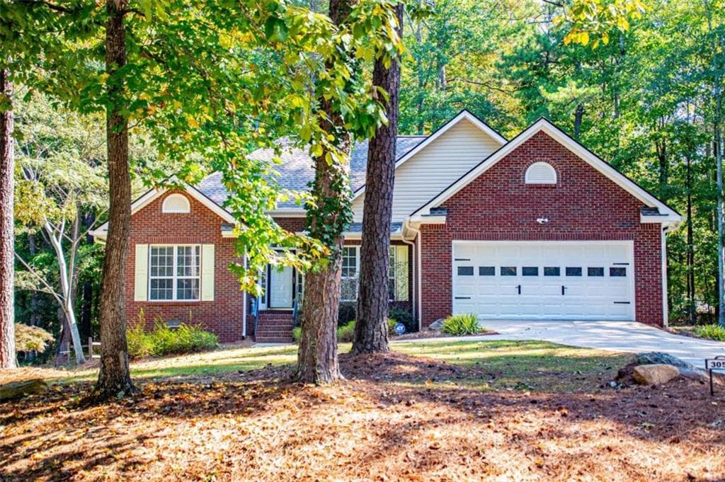 3 bedroom, 2 bathroom, 1,773 sq ft single family residence for sale at 3051 Lakeview Parkway, Villa Rica, GA 30180 — photo 3