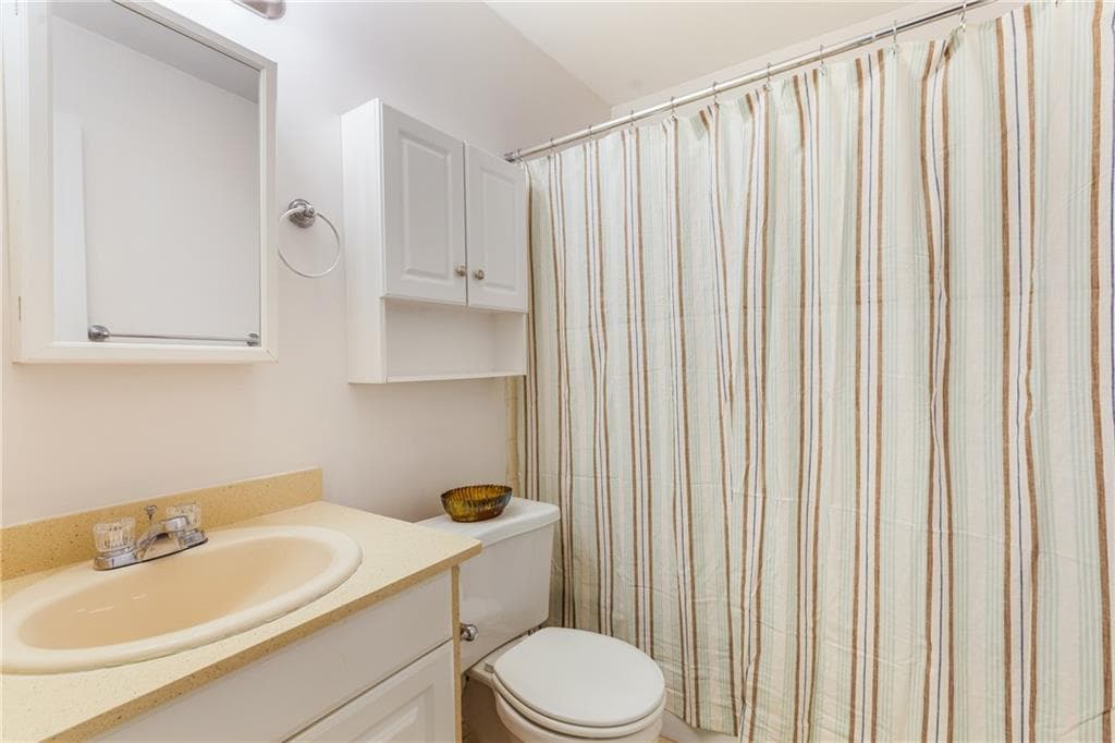 2 bedroom, 2 bathroom, 1,100 sq ft duplex for rent at 834 Wilson Circle, Marietta, GA 30064 for $1,600 a month — photo 7
