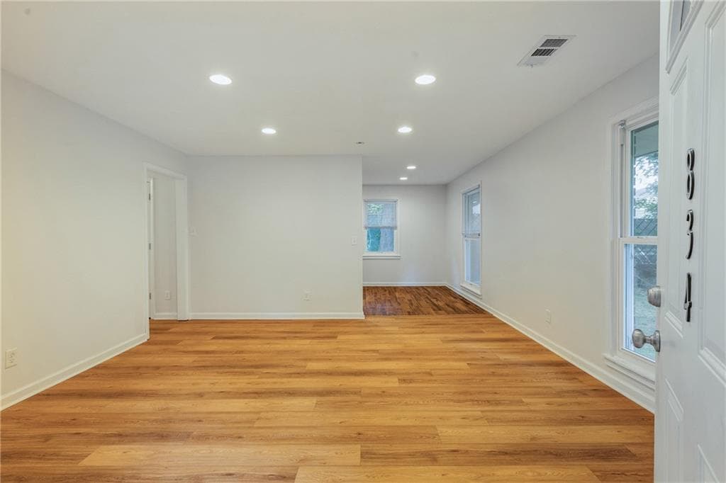 2 bedroom, 2 bathroom, 1,100 sq ft duplex for rent at 834 Wilson Circle, Marietta, GA 30064 for $1,600 a month — photo 9